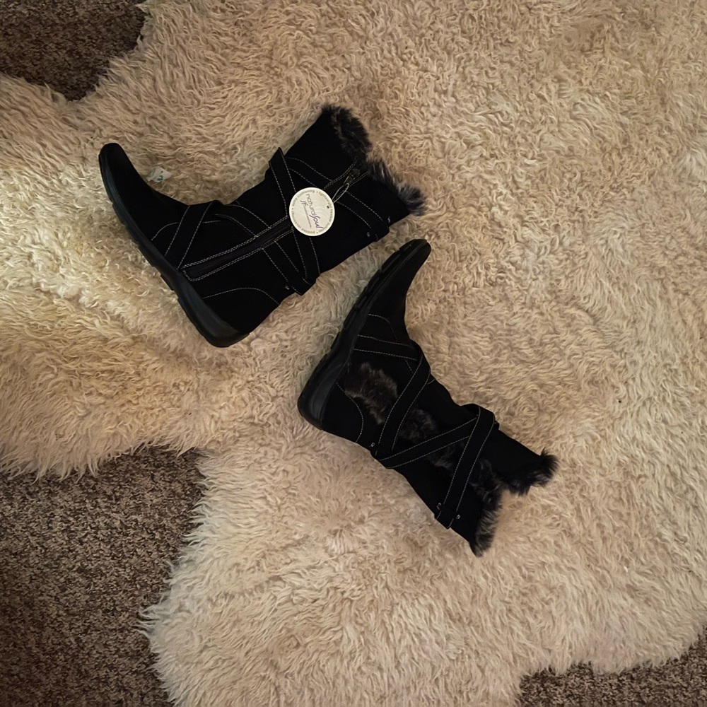 Naturalizer boots